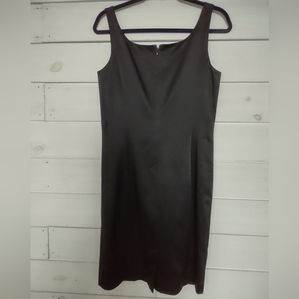 Ann Taylor Loft Black Sheath Dress - Size 6 - Picture 3 of 4